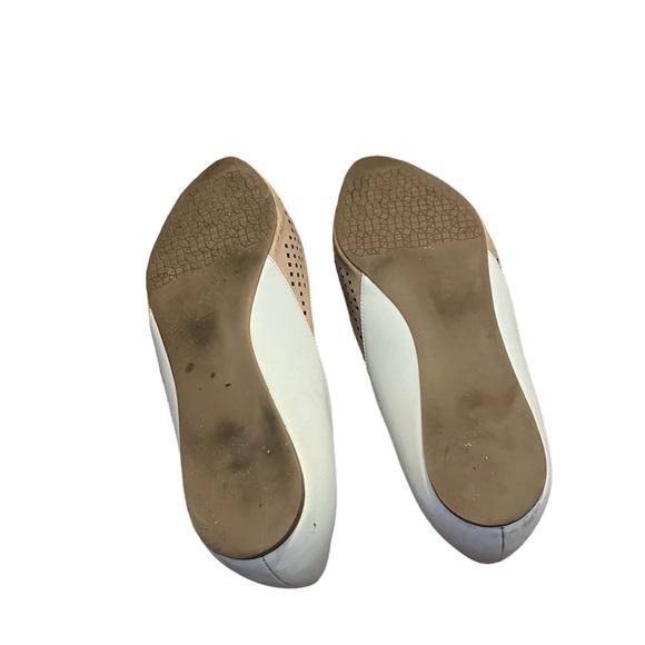 Audrey Brooke Pointed Toe Shoes Size 9 - Picture 6 of 6